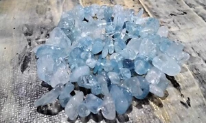 Natural Aquamarine Chips, Grade A, 5-15 x 5-10 X 2-7mm, Free post OZ - Foto 1 di 4