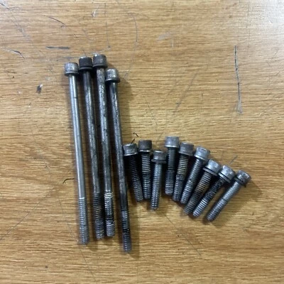 PARAFUSOS DE TAMPA DE EMBREAGEM ULTRA LIMITADOS HARLEY DAVIDSON ELECTRA GLIDE 2015 - Imagem 1 de 3