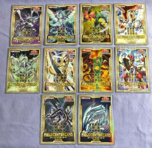 Yu-Gi-Oh! Juego de 10 tarjetas de centro de campo japonés 20 aniversario - ojos azules - Imagen 1 de 2