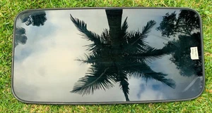 2006 Lexus GS300 GS 300 SunRoof Moonroof Glass OEM - Picture 1 of 4