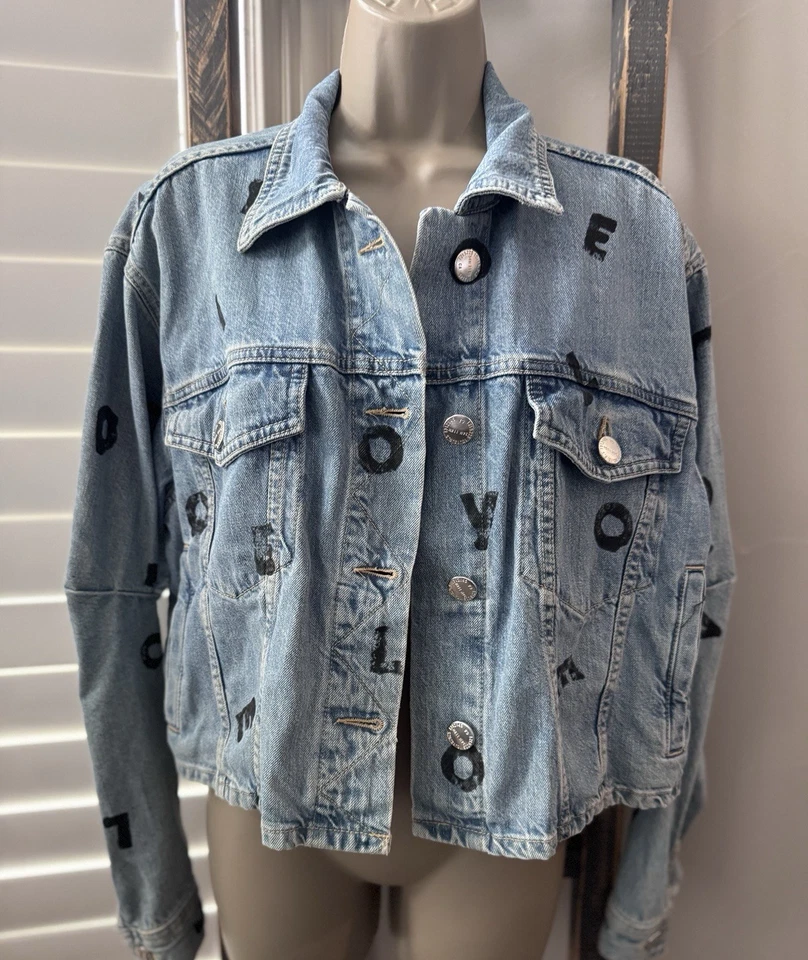 Chaqueta vaquera actual Elliott bebé camionero recortada talla 0 (talla 2 de EE. UU.) precio de venta sugerido por el fabricante 328 USD Foto 1 de 4