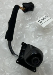 2016 2017 2018 Hyundai Elantra OEM Rear Park Assist Camera 95766-F2100 - Picture 1 of 10