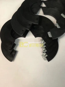 Kit spillo benna spessore 45mm per escavatore e skid steer spessore 3mm staccabile - Foto 1 di 9