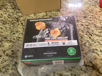 Thrustmaster eSwap S Pro Controller Orange Limited Ed (XBOX Series X/s, PC) - Image 1 of 4