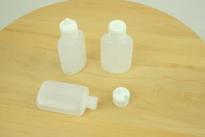  Lot of 3  2 oz Bottles Makes Great Little Oilers  - Picture 1 of 3