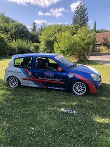 Renault Clio 182 Race/track Car - Picture 1 of 14