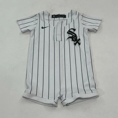 Mameluco Nike bebé/niño pequeño de una pieza blanco a rayas Chicago White Sox MLB, 24 M Foto 1 de 4