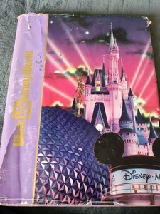Libro ricordo Walt Disney World ~ Edizioni Regno Disney ~ Copertina rigida - Foto 1 di 8