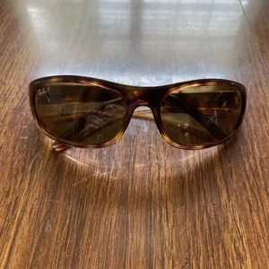 Lunettes de soleil polarisées vintage RAY-BAN PREDATOR HAVANA RB 4033 642/47 - Photo 1/10