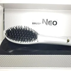 SPAZZOLA professionale NEO ionica raddrizzante BIANCO soft touch - Foto 1 di 11