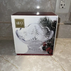 Mikasa Christmas Night Frost 6" Crystal footed Candy Dish With Original Box - Picture 1 of 5