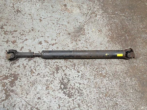 KIA SORENTO 2.5 CRDI 2003 AUTO REAR PROPSHAFT 49100 3E300 - Picture 1 of 1