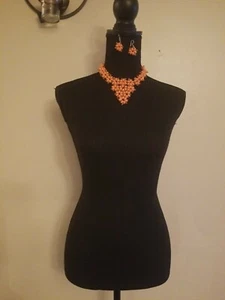 Pfirsich Blume Halskette Set mit Ohrringen Länge 16" - Bild 1 von 9