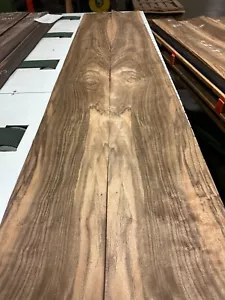 European Walnut Raw Wood Veneer 2 sheets 97'' x 11'' 49S - Picture 1 of 6