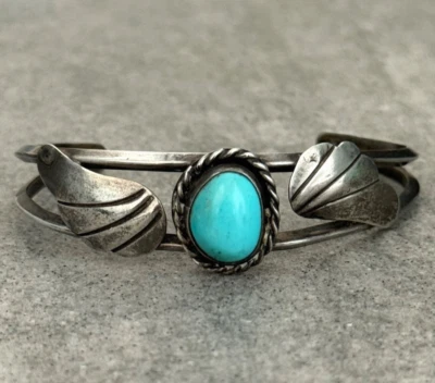 VTG OLD Native American Navajo SLEEPING BEAUTY turquoise Sterling Bracelet - Image 1 of 4