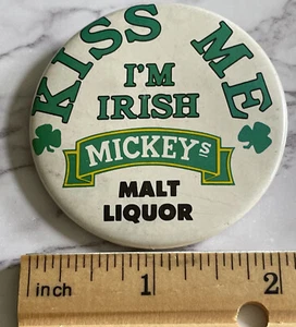 Birra Peroni Beer And Pizza Beer Pinback Button Pin BEE-45 - Picture 1 of 2
