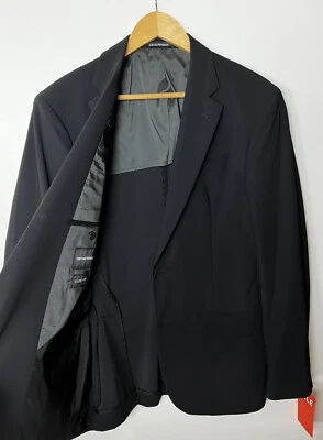 #304 Chaqueta Deportiva Emporio Armani Rendimiento Sólido Elastizada Talla 40 R $1395 NEGRA Foto 1 de 4