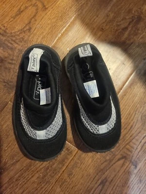 Zapatos de natación bebé iplay talla 5 Foto 1 de 2