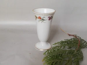Wedgewood Porzellanvase - Antike Porzellan-, Keramik- & Glaswaren - Bild 1 von 10