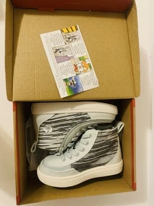Neu Billy Footwear Kinder Mädchen MDR Classic II High-Top Sneaker silber Größe 9M - Bild 1 von 11