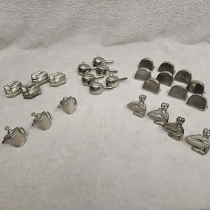 26 pomelli armadio metallo fuso argento tira novità mixer pentola tostapane bollitore etichetta - Foto 1 di 17
