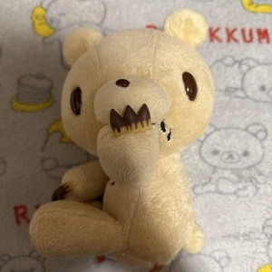 Chax GP GLOOMY BEAR versión Valentine Muñeca de peluche CGP-257 blanca Taito limitada Japón - Imagen 1 de 3