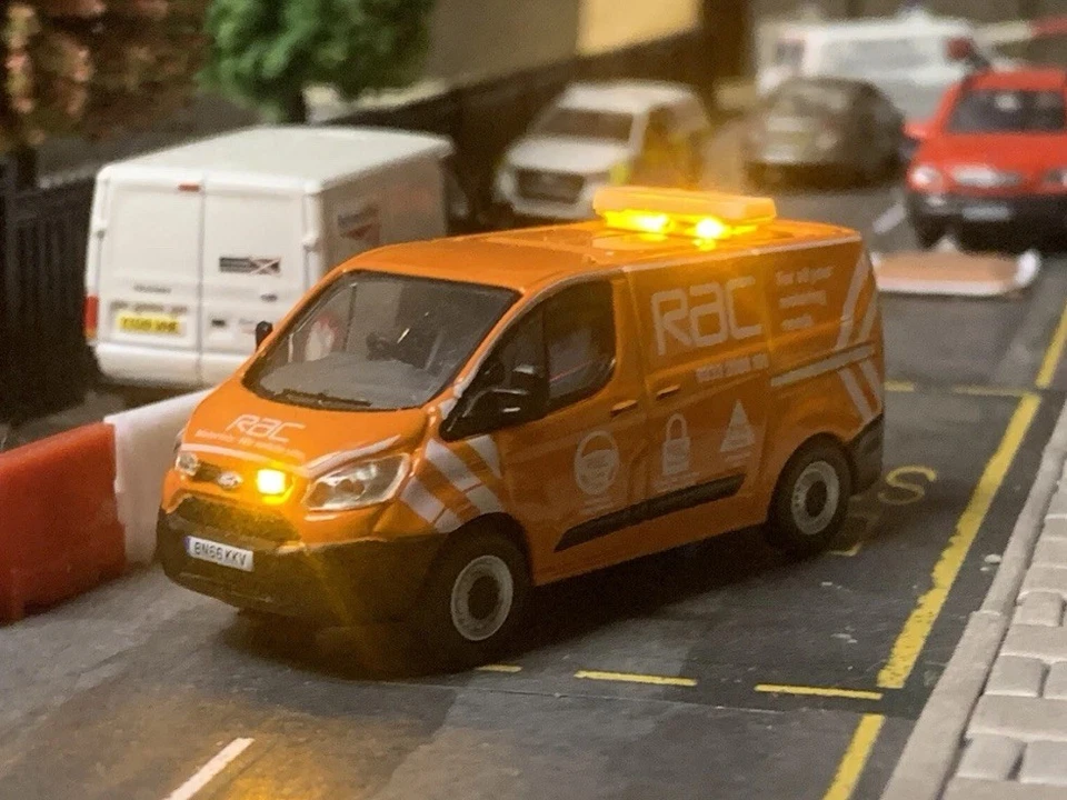 Working Lights Oxford Diecast 1:76 Scale Ford Transit Custom RAC Breakdown - Image 1 of 1