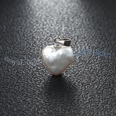 Colgante de perlas en forma de corazón de perlas blancas naturales genuinas de 12 mm Foto 1 de 4