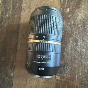 Tamron SP 70-300mm f/4-5.6 AF DI VC USD Teleobjektiv für Nikon - Schwarz - Bild 1 von 8