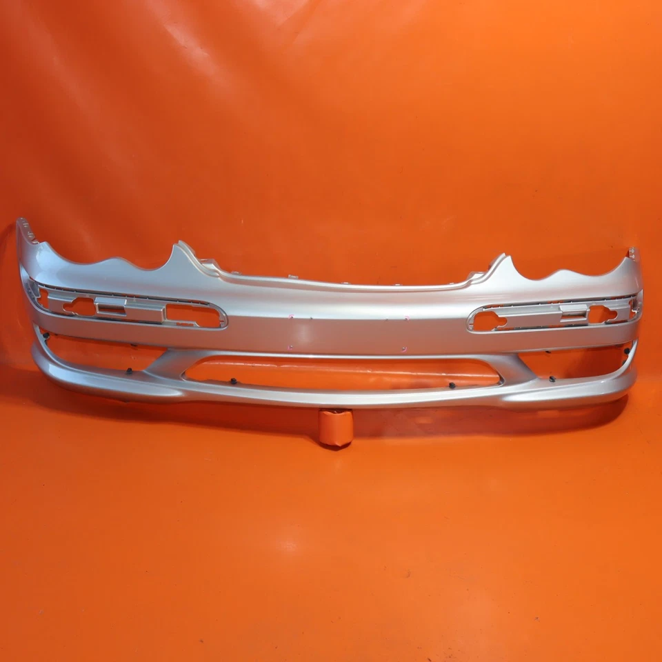 PARAGOLPES DELANTERO DEPORTIVO MERCEDES BENZ C320 2002 2003 2004 2005 2007 A203 885 5625 OEM Foto 1 de 4
