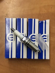 Set Di 4 Candele Spark Plug Mopar LZFR5C11 - Foto 1 di 4