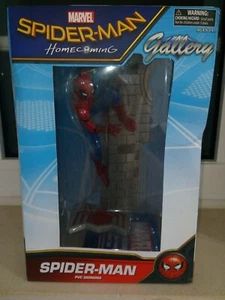 Spider-Man PVC Diorama Spider-Man Ritorno a casa diamante Seleziona Marvel Gallery 2017 - Foto 1 di 8