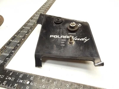 Оригинальная консоль панель и переключатель зажигания Polaris Indy XLT 1994-1998 годов выпуска 2200357 - Изображение 1 из 3