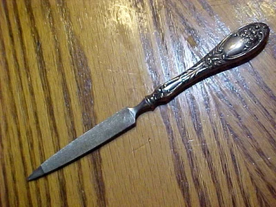 Hermosa lima de uñas vintage ~STERLING~ arte plateado Foto 1 de 4