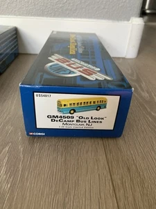 CORGI US54017 GM4509 “OLD LOOK” DECAMP BUS LINES MONTCLAIR, NJ 1:50 SCALE N.I.B. - Picture 1 of 4