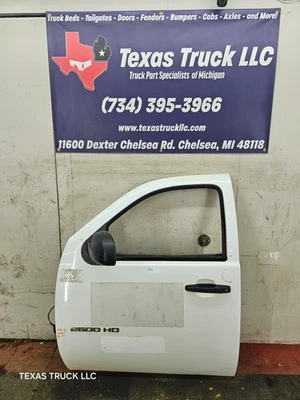 2007-2013 Chevrolet Silverado / GMC Sierra DAMAGE 1500 2500 3500 HD LH Front Dri - Image 1 of 4