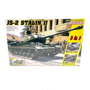 Dragon JS-2 Stalin II DML6537 1:35 ‘39-‘45 Series Tank Model Kit - Picture 1 of 5