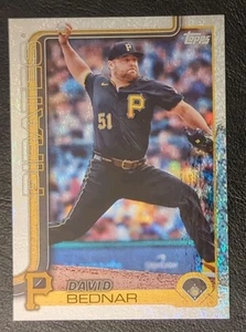 2025 Topps Series 2 David Bednar Holo Foil Parallel #381 - Picture 1 of 2