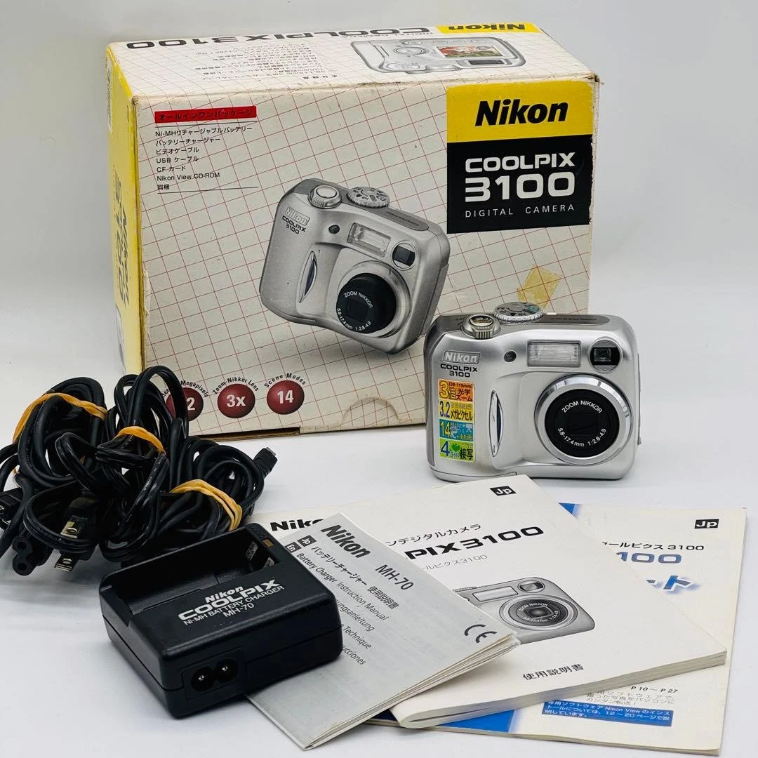 Nikon COOLPIX 3100 カメラ Nikon COOLPIX 3100 3.2MP Digital Camera | 3x Optical Zoom | 3x