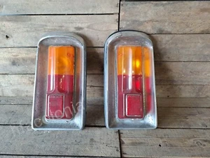 Rareza - Alfa Romeo 2600 Berlina tipo 106 - Ambas luces traseras - Imagen 1 de 8