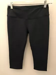 FABLETICS Negro Sólido Compresión Salar Crop Capri - XS/4 - Nuevo con etiquetas - Precio de venta sugerido por el fabricante $49.95 - Imagen 1 de 4