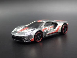 2017-2022 Ford Gt Supercar Plata Raro 1:64 Escala Coleccionable Coche Modelismo - Imagen 1 de 7