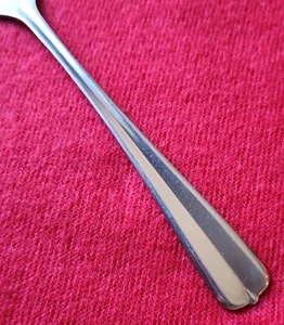 Oneida GALA IMPULSE Stainless Artesia Glossy Flatware Center Ribbed U Select - Picture 1 of 32