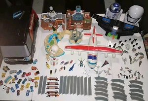 HUGE Vintage MICRO MACHINES LOT Land-Sea-Air-Space Galoob Playsets 19 Pics - Picture 1 of 19