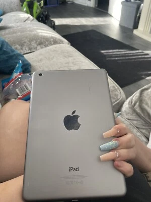 Apple iPad mini 1st Gen. 32GB, Wi-Fi + Cellular (Unlocked), 7.9in - Black &... - Image 1 of 3