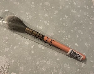 Luxie Makeup Brush 640 Pro Precision Tapered - Picture 1 of 3