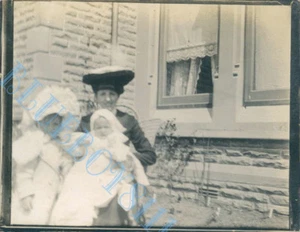 Edwardian Lady With Children edwardian villa Photo 4 x 3 inches - Picture 1 of 3