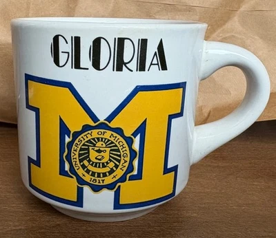 Taza de café Wolverines Block M de colección de la Universidad de Michigan - Gloria - Papel Foto 1 de 2
