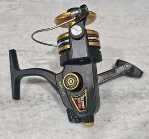 Penn 4500SS Spinning Fishing Reel Made In USA Fully Functional Well Maintained - Picture 1 of 9