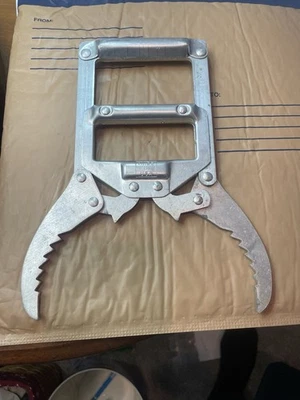 Vintage All Aluminum “Fish Gripper” Hand Gaff Made in USA  Fishing - image 1 of 4